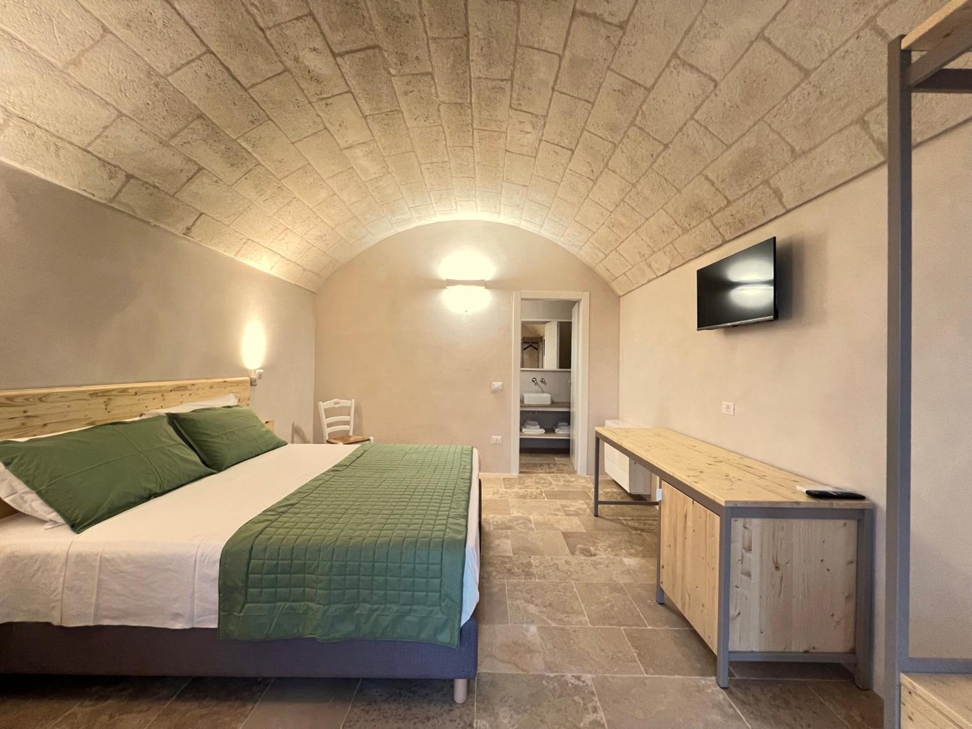 Masseria Castelluzzo Ceglie Messapica Exterior photo